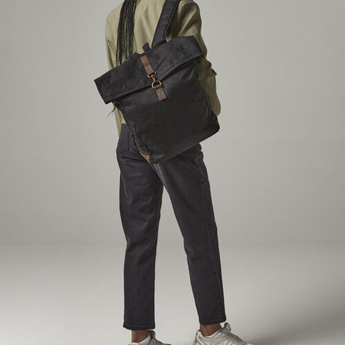 Heritage waxed canvas backpack Thumbnail